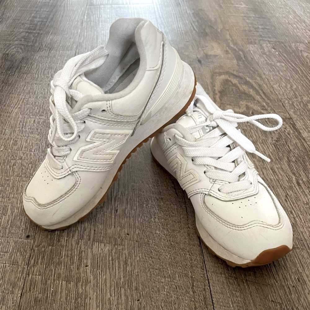 Kids girls boys toddler new balance 574 white sneakers size 12